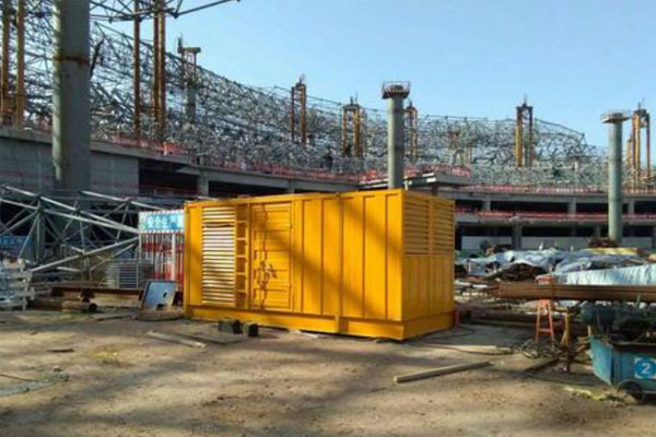 闻喜发电机出租如何判断空气滤清器是否需要更换？