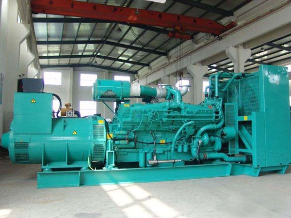 闻喜影响800KW发电机组油耗的因素有哪些？